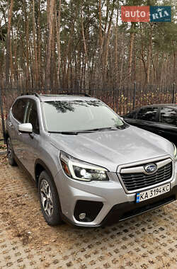 Внедорожник / Кроссовер Subaru Forester 2020 в Киеве