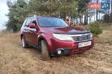 Внедорожник / Кроссовер Subaru Forester 2008 в 