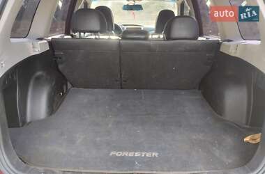 Внедорожник / Кроссовер Subaru Forester 2008 в 