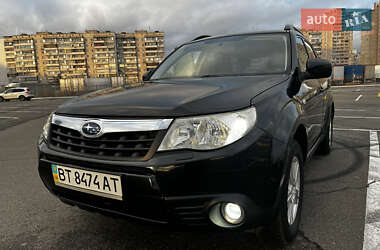 Внедорожник / Кроссовер Subaru Forester 2011 в Киеве