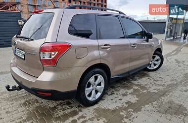 Внедорожник / Кроссовер Subaru Forester 2014 в Ирпене