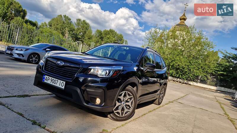 Внедорожник / Кроссовер Subaru Forester 2019 в Днепре