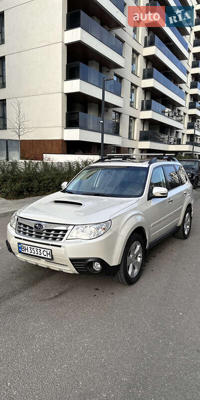 Внедорожник / Кроссовер Subaru Forester 2012 в Одессе