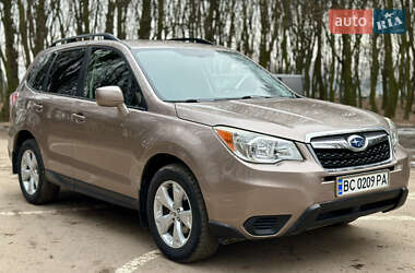 Позашляховик / Кросовер Subaru Forester 2014 в Львові