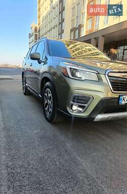 Внедорожник / Кроссовер Subaru Forester 2020 в Киеве