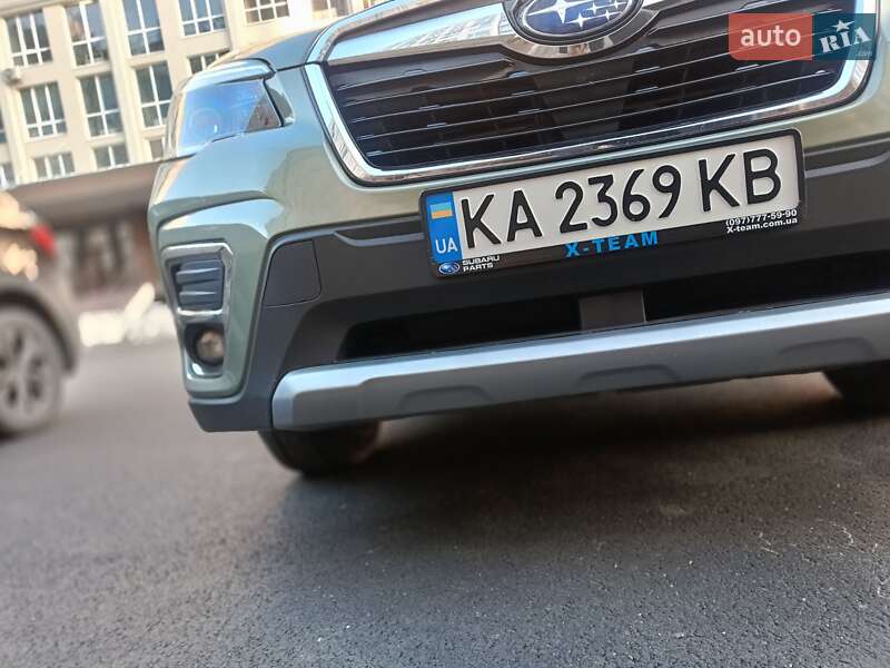 Внедорожник / Кроссовер Subaru Forester 2020 в Киеве