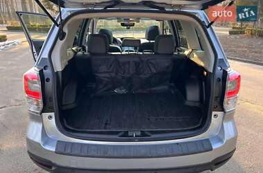 Внедорожник / Кроссовер Subaru Forester 2016 в 