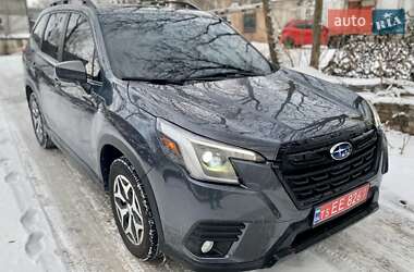 Внедорожник / Кроссовер Subaru Forester 2022 в Днепре