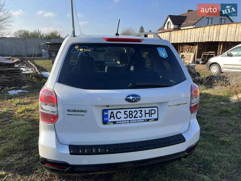 Внедорожник / Кроссовер Subaru Forester 2014 в Луцке