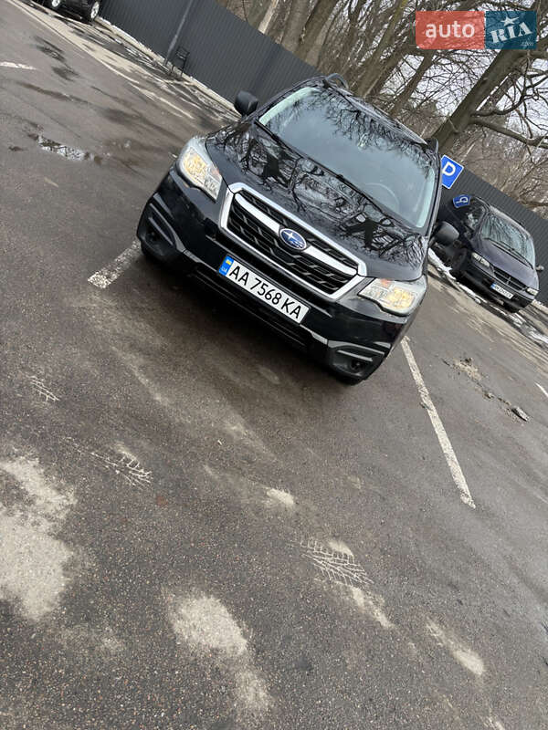 Позашляховик / Кросовер Subaru Forester 2016 в Києві