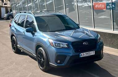 Позашляховик / Кросовер Subaru Forester 2020 в Києві