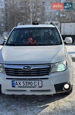 Внедорожник / Кроссовер Subaru Forester 2010 в Харькове