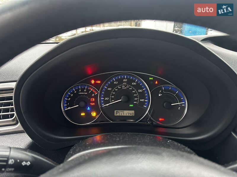 Позашляховик / Кросовер Subaru Forester 2012 в Києві
