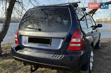 Внедорожник / Кроссовер Subaru Forester 2005 в Киеве