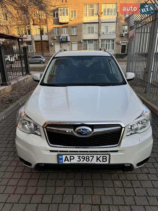 Внедорожник / Кроссовер Subaru Forester 2015 в Запорожье