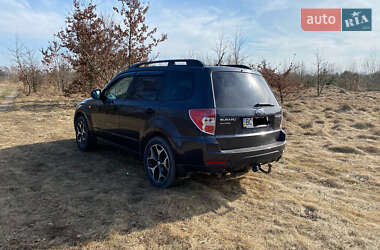 Внедорожник / Кроссовер Subaru Forester 2011 в Львове