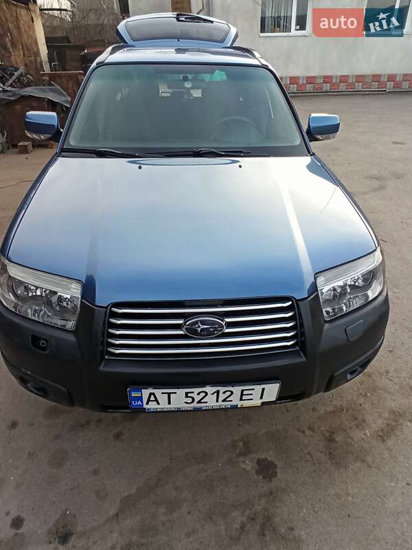 Позашляховик / Кросовер Subaru Forester 2006 в Івано-Франківську