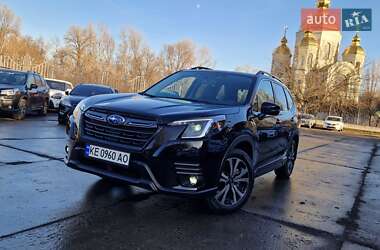 Внедорожник / Кроссовер Subaru Forester 2023 в Днепре