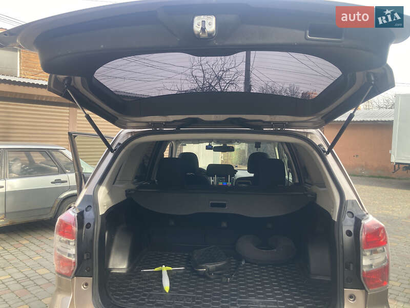 Позашляховик / Кросовер Subaru Forester 2014 в Одесі