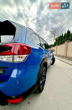 Внедорожник / Кроссовер Subaru Forester 2022 в 