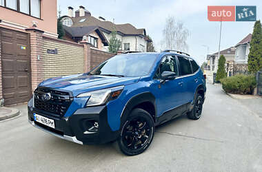 Внедорожник / Кроссовер Subaru Forester 2022 в 