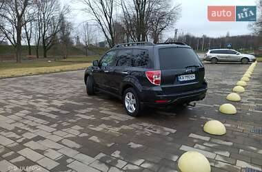Внедорожник / Кроссовер Subaru Forester 2008 в 