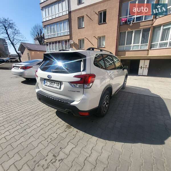Внедорожник / Кроссовер Subaru Forester 2021 в Ивано-Франковске