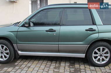 Внедорожник / Кроссовер Subaru Forester 2006 в 