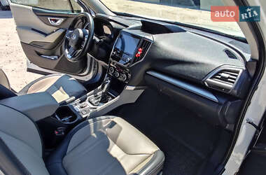 Внедорожник / Кроссовер Subaru Forester 2019 в Днепре