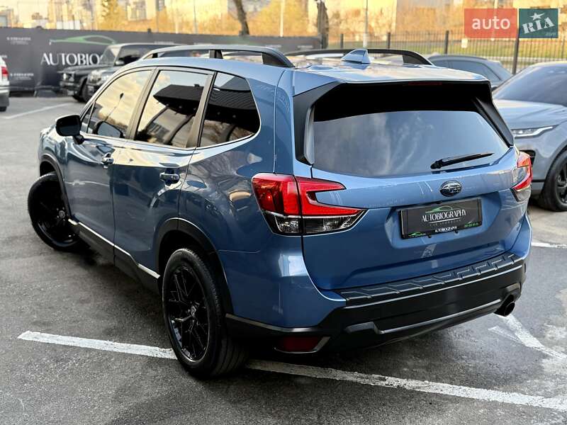 Позашляховик / Кросовер Subaru Forester 2020 в Києві