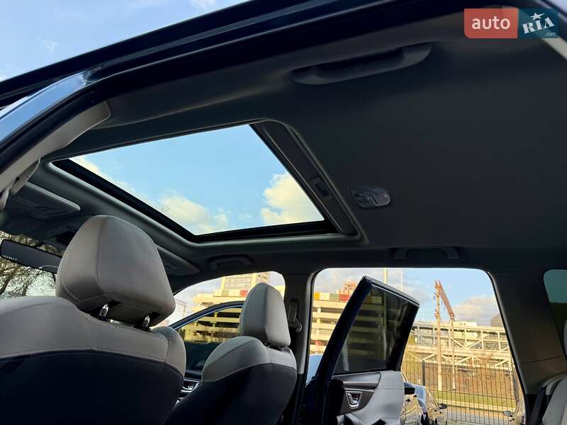 Позашляховик / Кросовер Subaru Forester 2020 в Києві