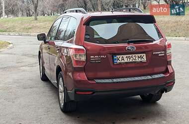 Внедорожник / Кроссовер Subaru Forester 2014 в 