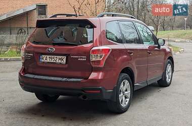 Внедорожник / Кроссовер Subaru Forester 2014 в 