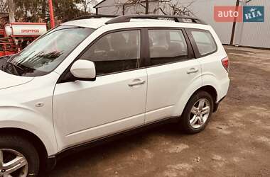 Внедорожник / Кроссовер Subaru Forester 2010 в 