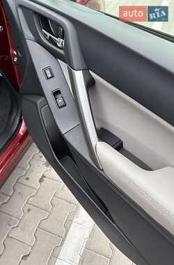 Позашляховик / Кросовер Subaru Forester 2013 в 