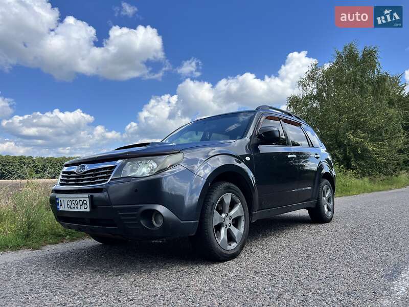 Внедорожник / Кроссовер Subaru Forester 2008 в Киеве
