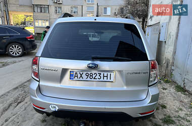 Внедорожник / Кроссовер Subaru Forester 2008 в 