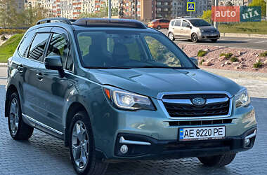 Внедорожник / Кроссовер Subaru Forester 2017 в 