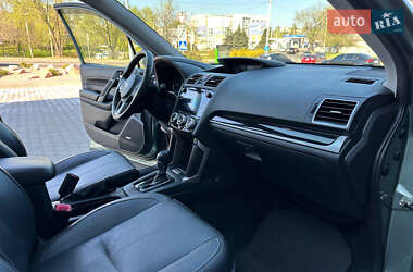 Внедорожник / Кроссовер Subaru Forester 2017 в 