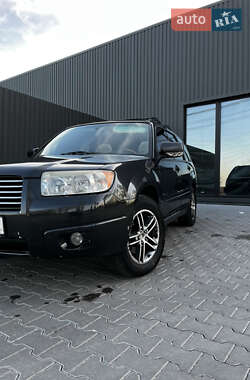 Внедорожник / Кроссовер Subaru Forester 2007 в 