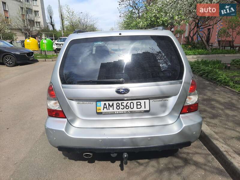 Внедорожник / Кроссовер Subaru Forester 2007 в Киеве