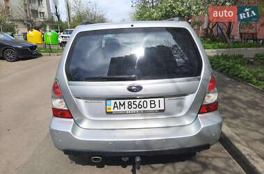 Внедорожник / Кроссовер Subaru Forester 2007 в 