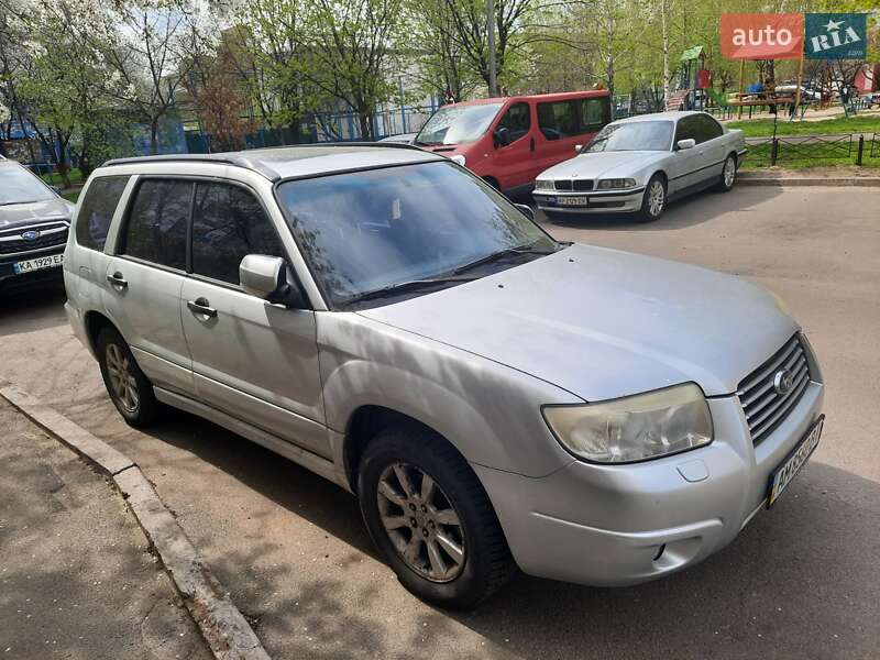 Внедорожник / Кроссовер Subaru Forester 2007 в Киеве