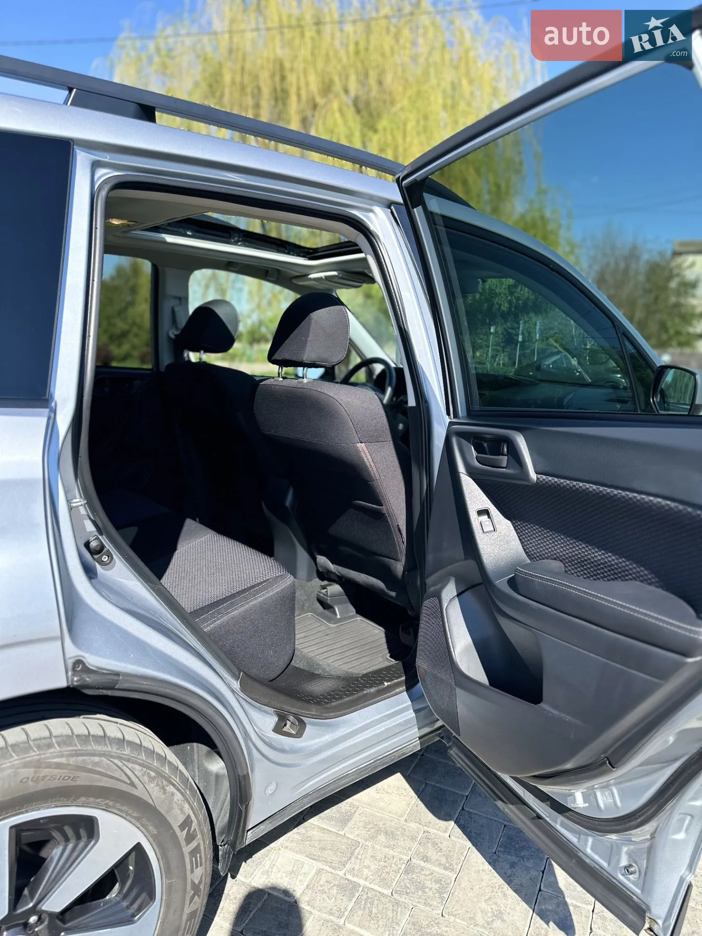 2017 Subaru Forester - мініатюра 11