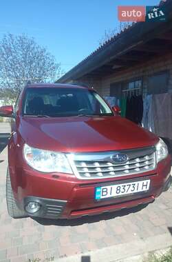 Внедорожник / Кроссовер Subaru Forester 2011 в Беликах