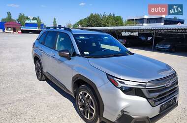 Внедорожник / Кроссовер Subaru Forester 2024 в Каменском