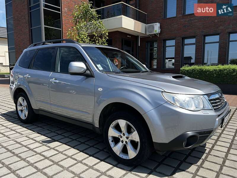 Внедорожник / Кроссовер Subaru Forester 2010 в Мукачево