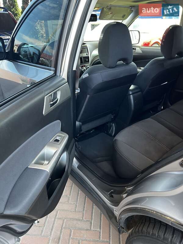 Внедорожник / Кроссовер Subaru Forester 2010 в Мукачево