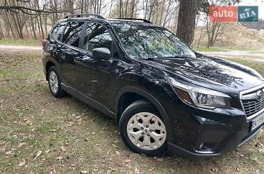 Внедорожник / Кроссовер Subaru Forester 2019 в 