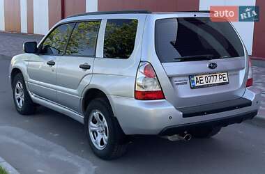 Позашляховик / Кросовер Subaru Forester 2006 в 